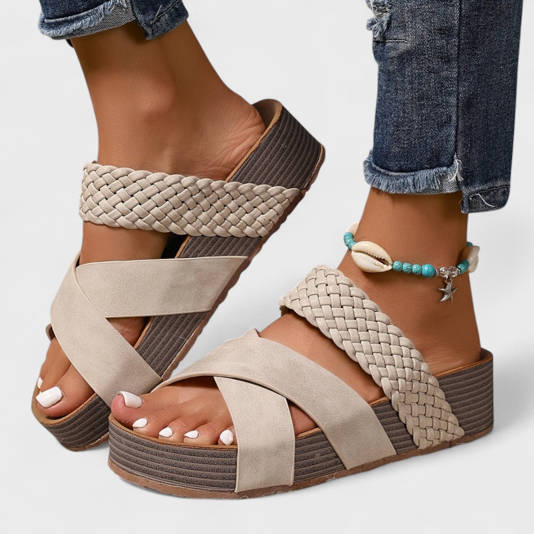 Elvira™ | Orthopedic Sandal